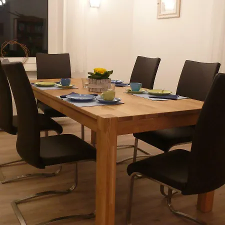 Apartment E. Und E. Walter *