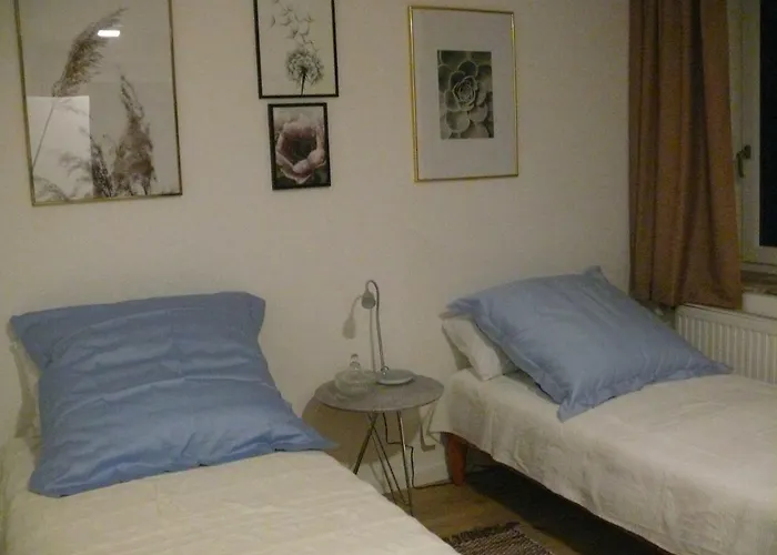 E. Und E. Walter Apartman