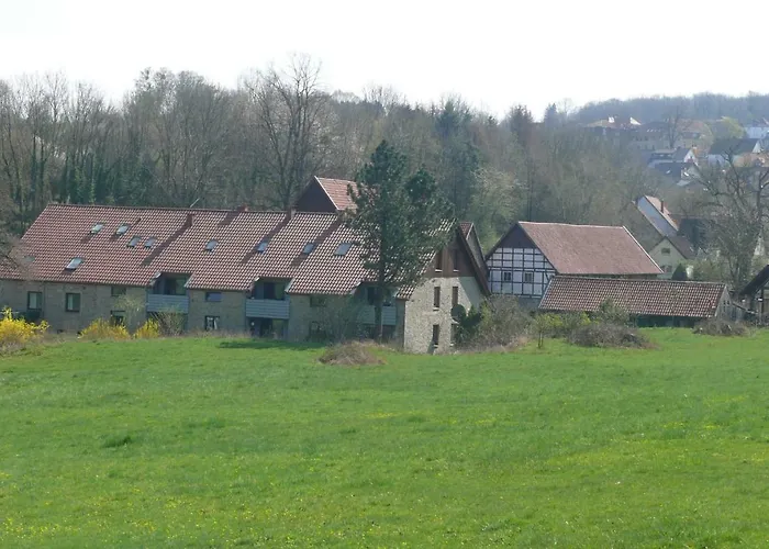 E. Und E. Walter Apartman *